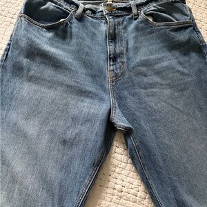 THE GREAT. Over sized / slouchy ankle length cropped jeans size 30